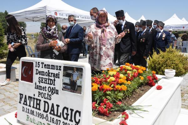 15 Temmuz şehidinin annesi acısını yüreğinde taşıyor
