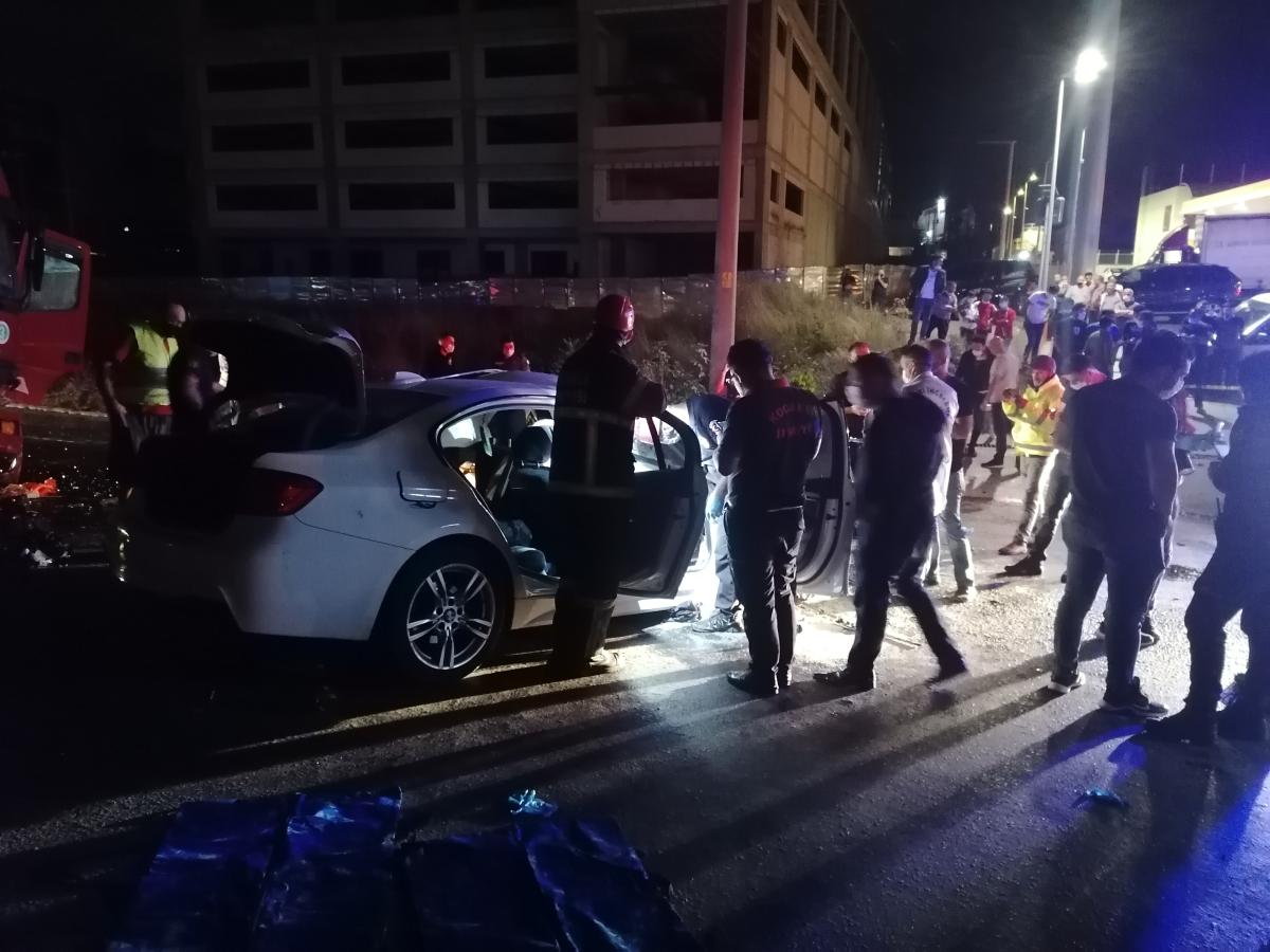 Kocaeli'de trafik kazası: 2 kişi hayatını kaybetti