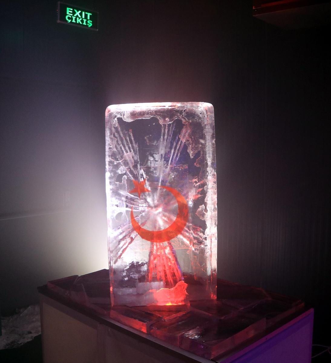 Erzurum'da Türkiye'nin ilk buz müzesi açıldı