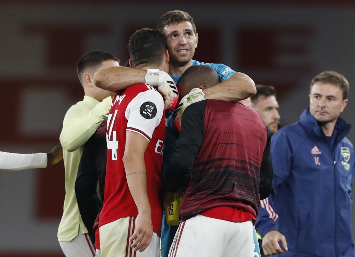 Şampiyon Liverpool'un puan rekorunu kırma şansı kalmadı