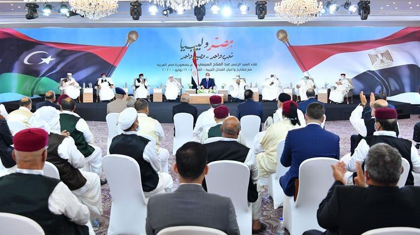 Sisi, Hafter’e destek veren kabile reisleriyle görüştü