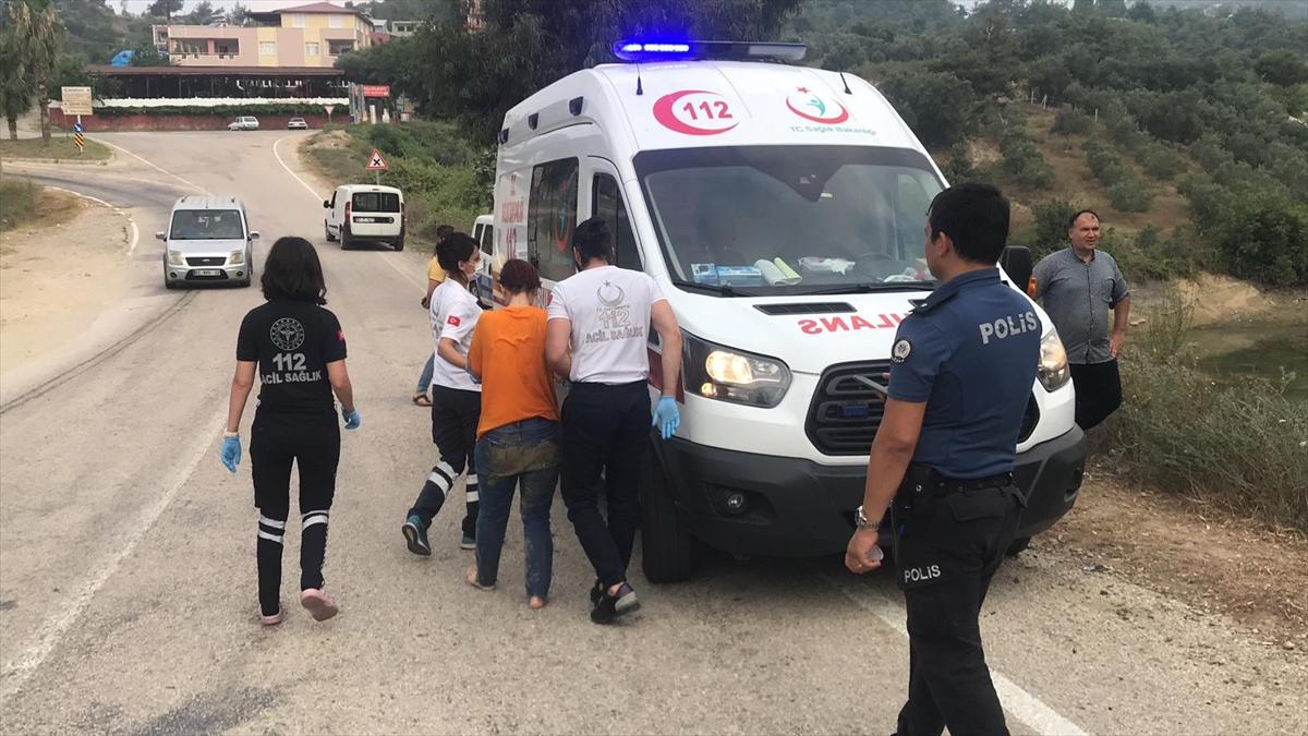 Adana'da göle düşen otomobil sürücüsü yüzerek çıktı