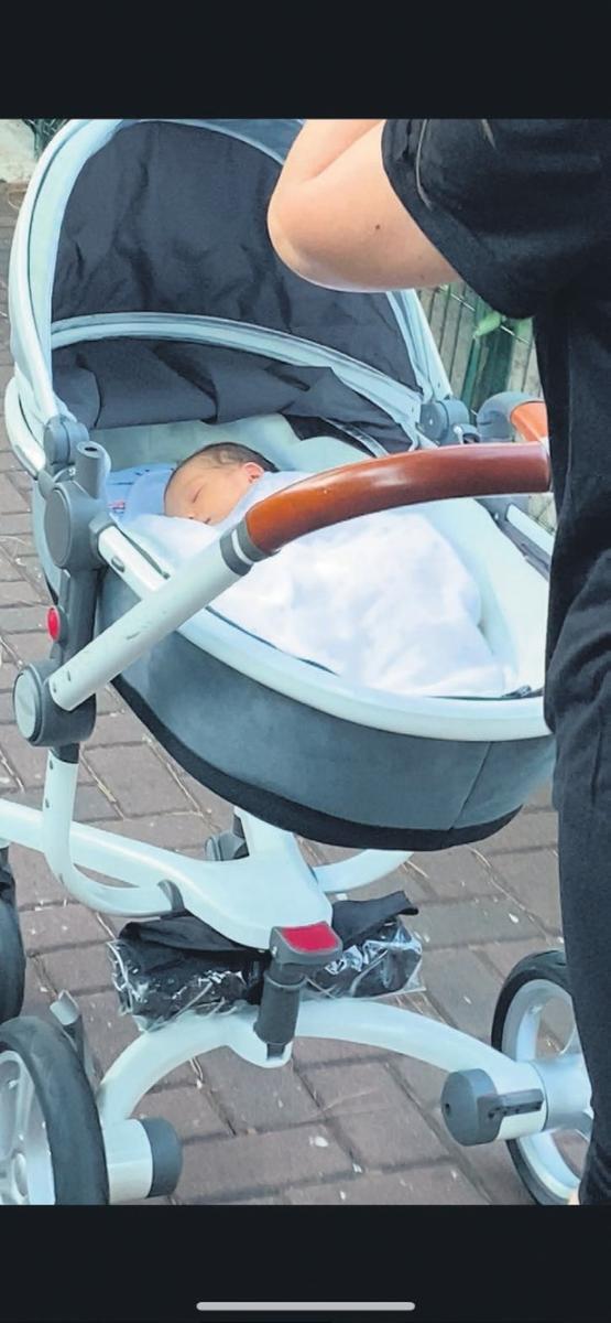 Aslıhan Doğan ile Arda Turan tatilde