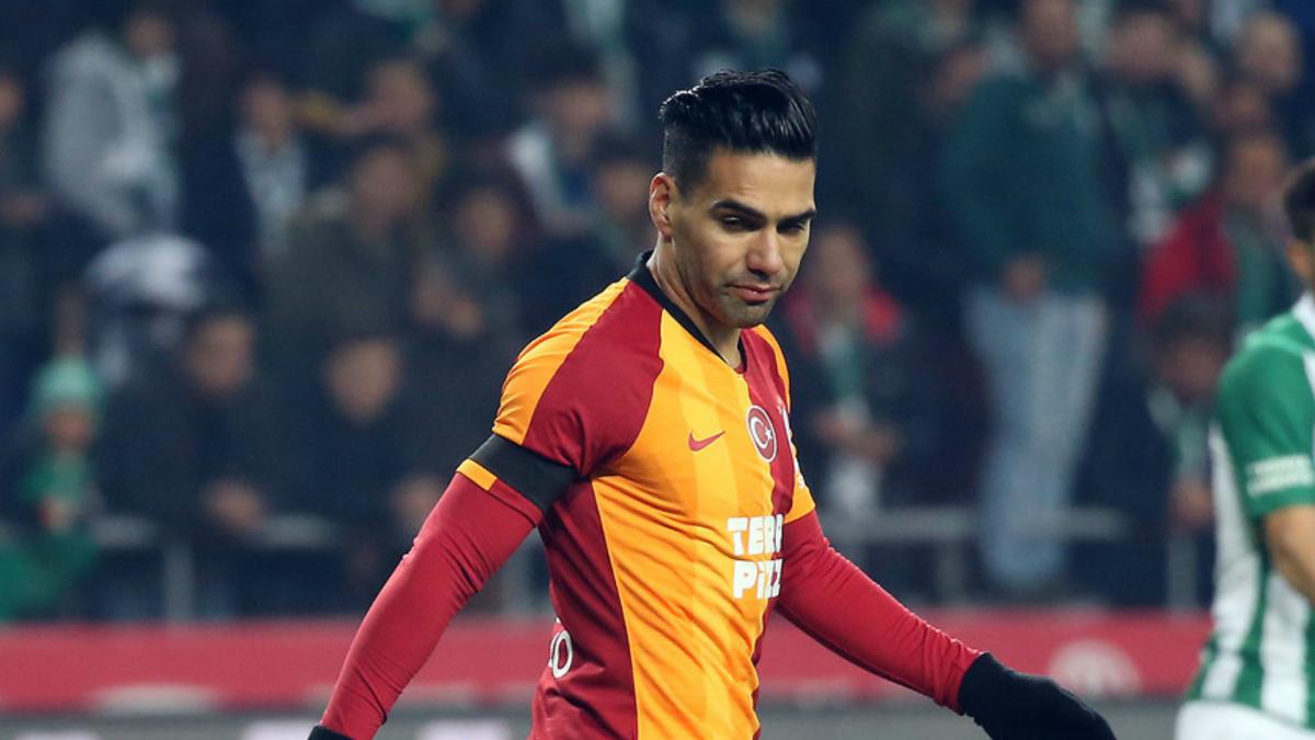 G.Saray, Falcao'ya ödeme yaptı