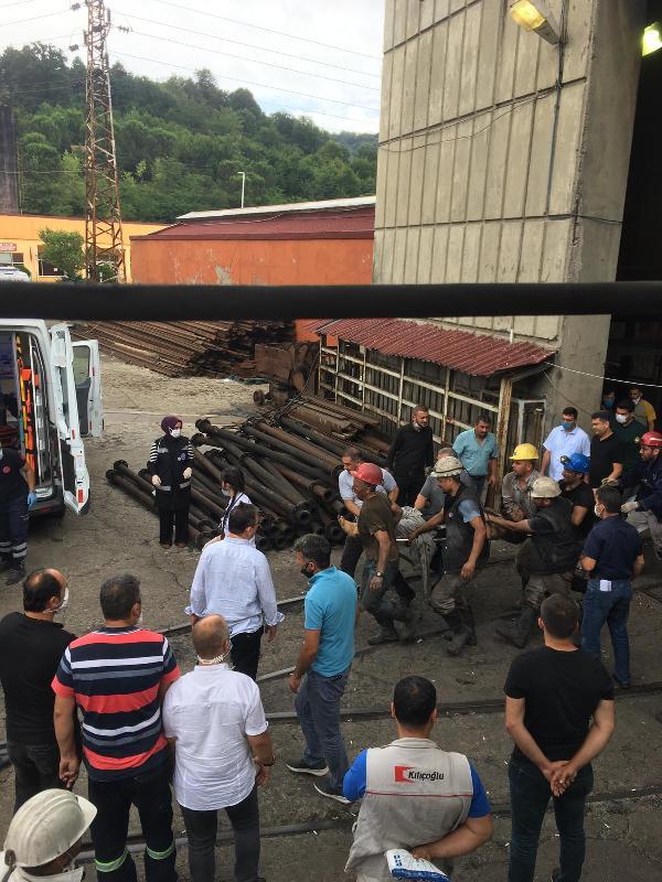 Zonguldak'ta kurayla girdiği madenden ölüsü çıktı