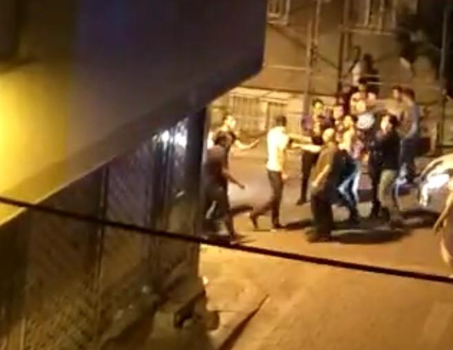 Zeytinburnu'nda yol kavgası meydanı savaş alanına çevirdi