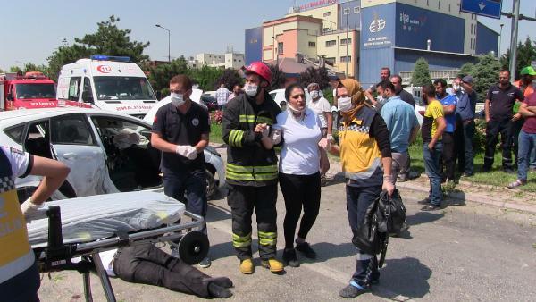 Konya'da taksi ile otomobil çarpıştı: 1 ölü, 5 yaralı