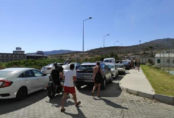 Alaçatı'daki orman yangını kontrol altına alındı