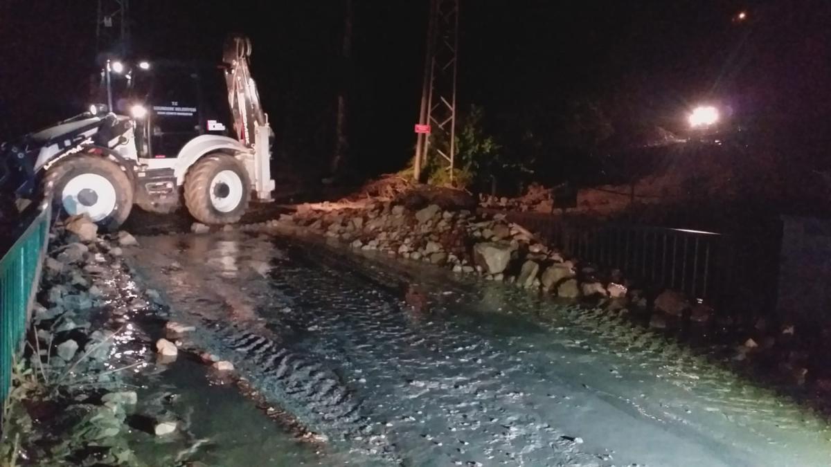 Erzurum'daki selde 1 ev ve okul sular altında kaldı