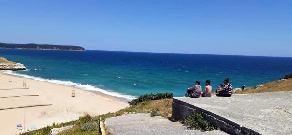 Kıyıköy’de dalga nedeniyle denize girmek yasaklandı