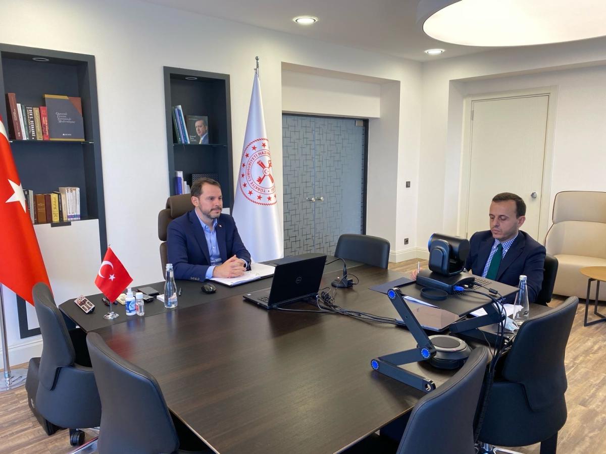 Berat Albayrak, G20 Maliye Bakanları ile görüştü