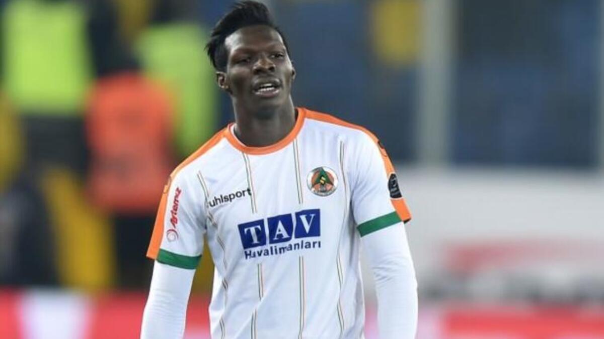 Beşiktaş, savunmayı yeniden kuracak