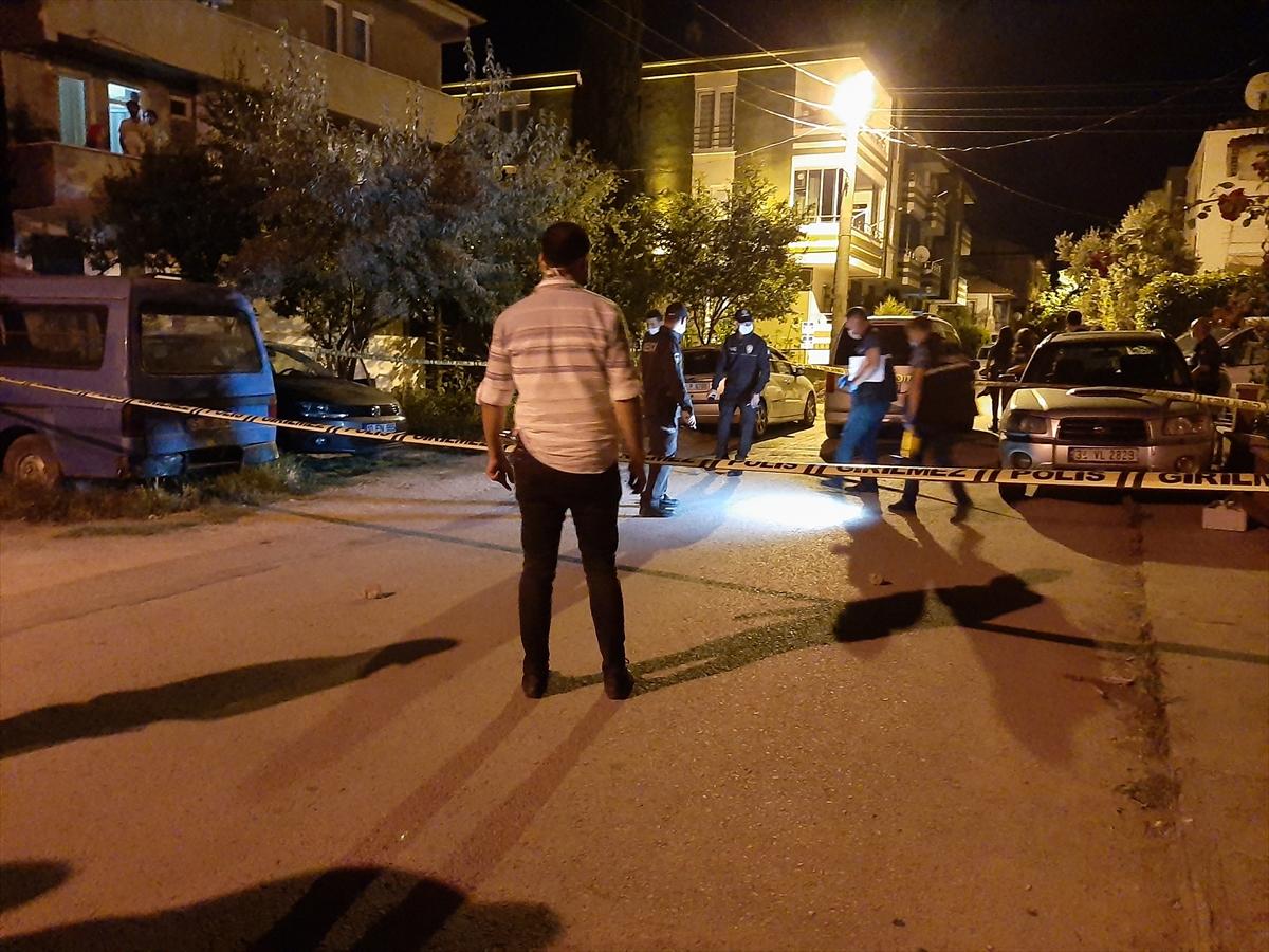 Balıkesir'de silahlı ve bıçaklı kavga: 1'i polis 3 yaralı