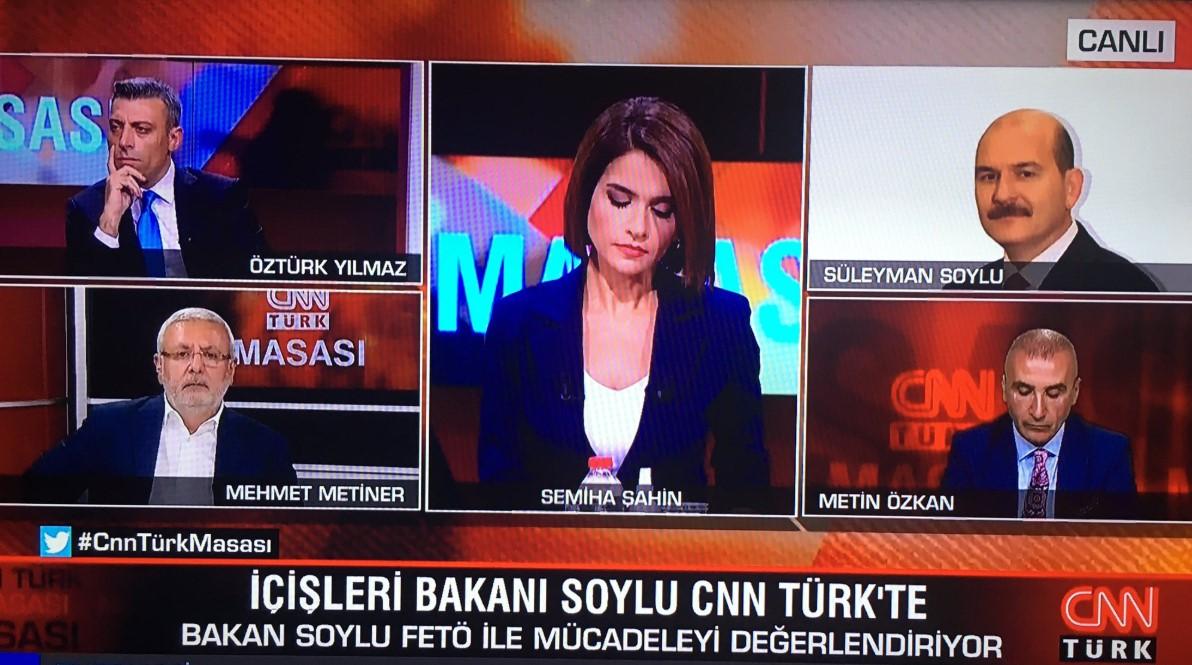 Bakan Soylu'dan Mehmet Metiner'e canlı yayında eleştiri