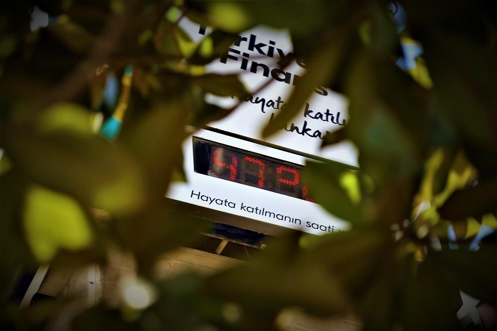 Elazığ'da sıcaklık 47 dereceye çıktı