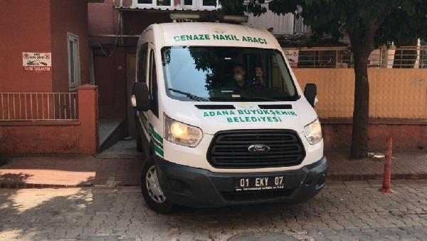 Adana'da, tartıştığı akrabasını yumruk darbesiyle öldürdü
