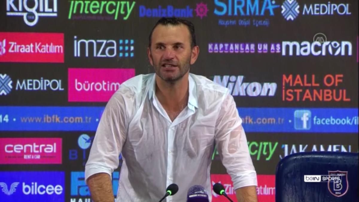 Başakşehirli futbolcuların şampiyonluk kutlamaları