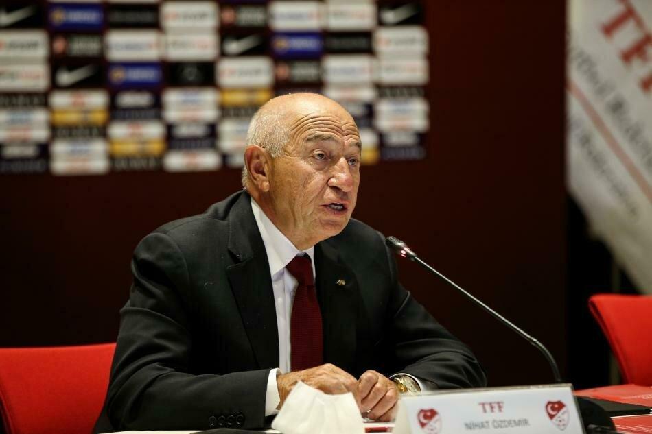 Nihat Özdemir'den 'seyirci' müjdesi