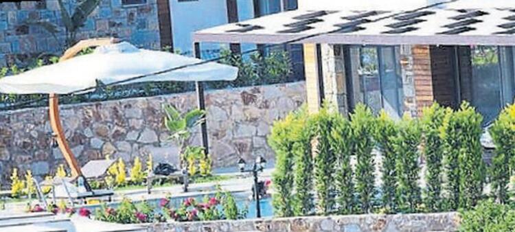 Fahriye Evcen ve Burak Özçivit'in 6 milyon TL'lik villası
