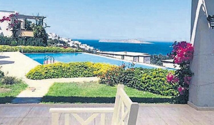 Fahriye Evcen ve Burak Özçivit'in 6 milyon TL'lik villası