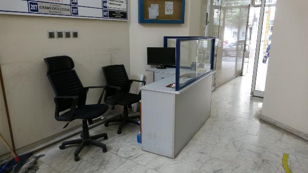 Bursa'da iş hanından cüzdan çalıp kaçtı