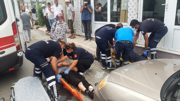 Edirne'de 2 kişiye otomobili ile çarpan sürücü kaçtı