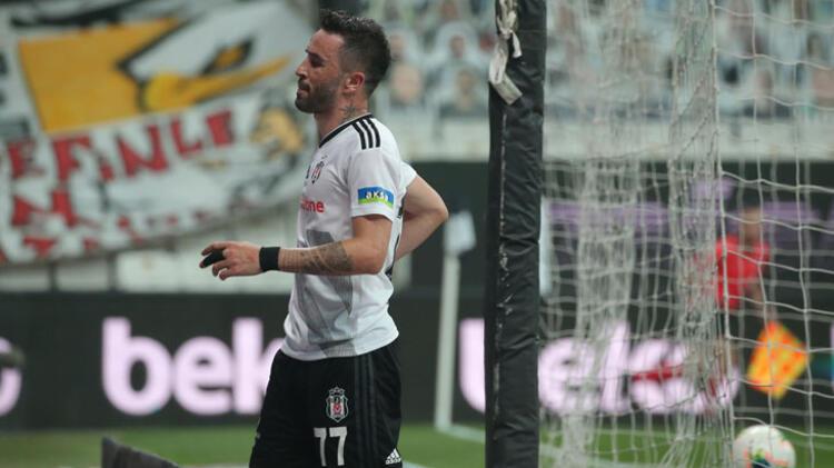 Gökhan Gönül yine sevinmedi