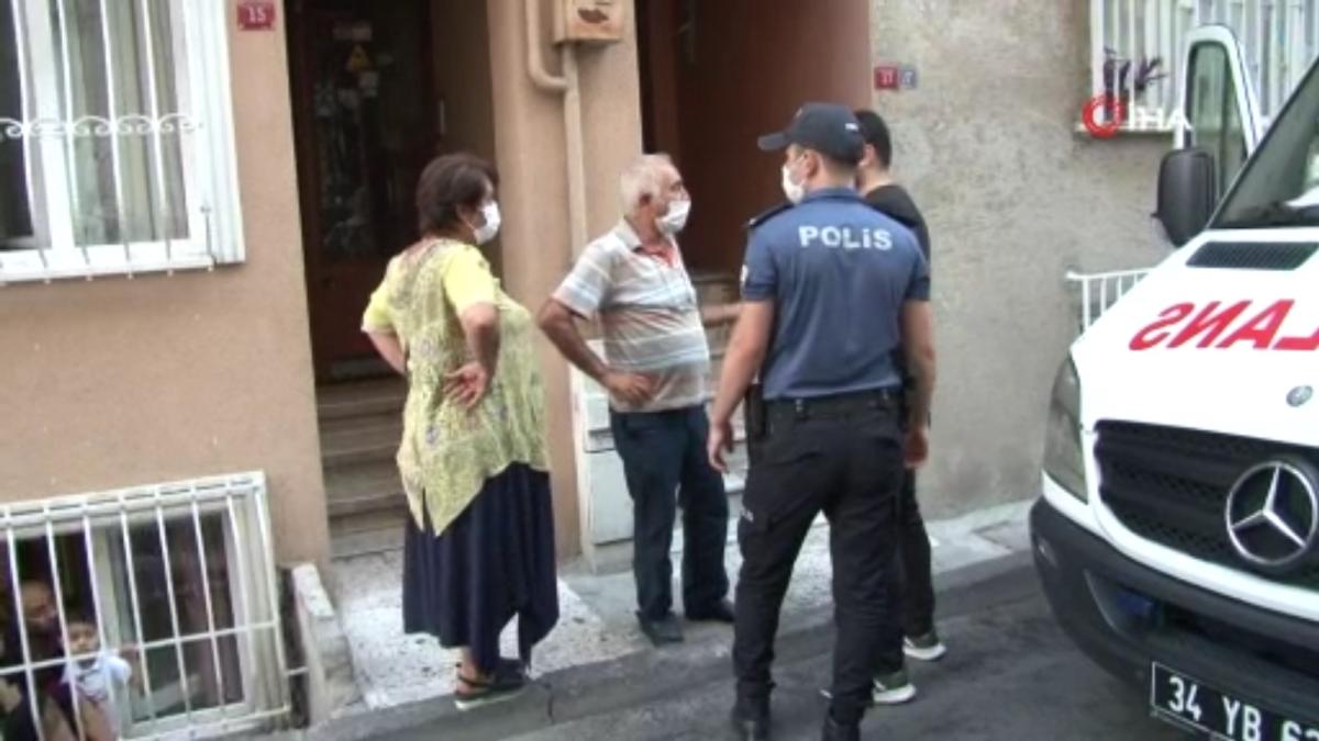 Beyoğlu'nda ağabey, kardeşinin cesediyle aynı evde yaşadı