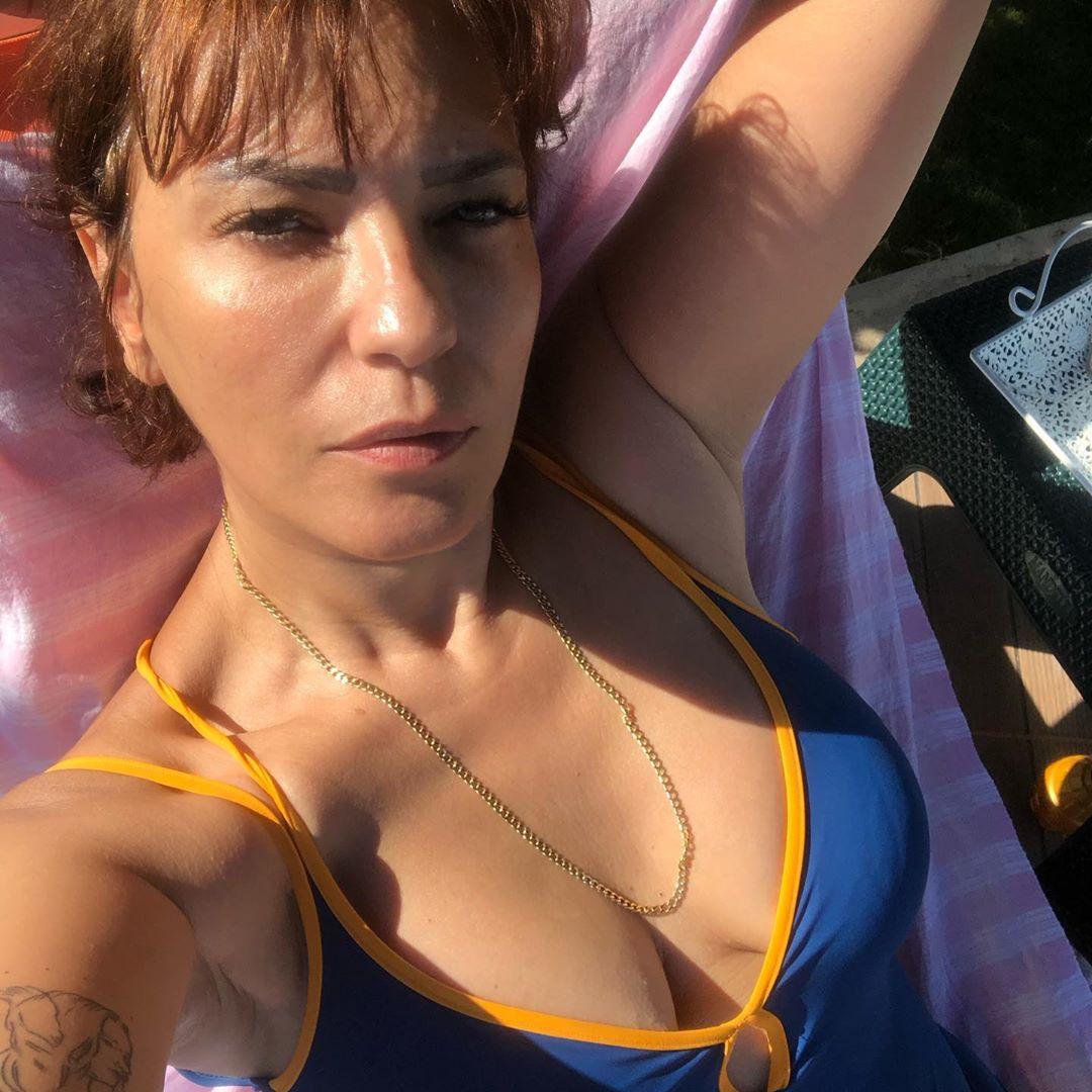 Photoshop'suz Yeşim Salkım