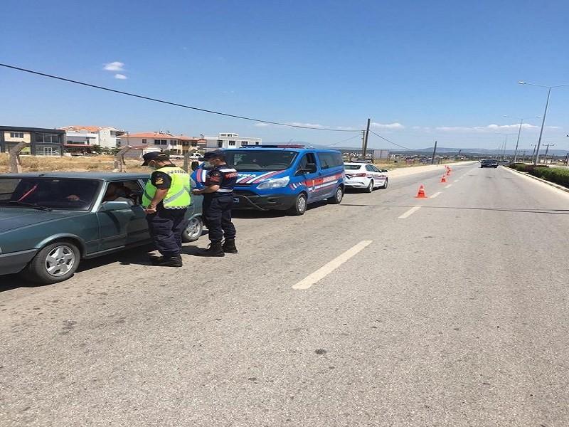 Balıkesir'de kurallara uymayan sürücülere ceza yağdı