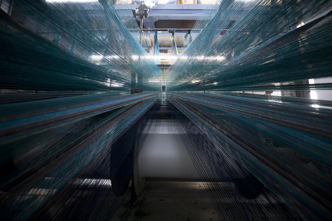 Manisa'da, Ayasofya Camii'nin halıları için yoğun mesai