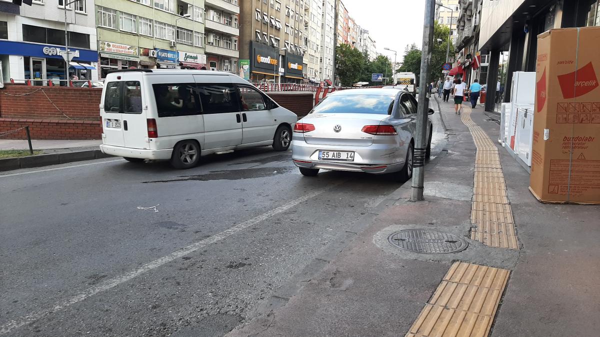 Samsun'da hasta taşıyan ambulans kaza yaptı