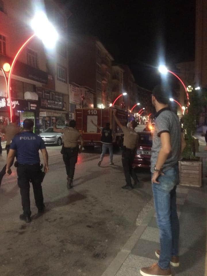 Çorum'da bir binada yangın çıktı