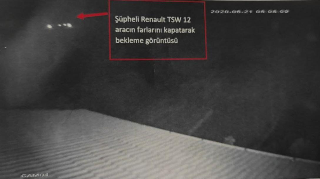 JASAT hırsız baba ve oğlu araç farından buldu