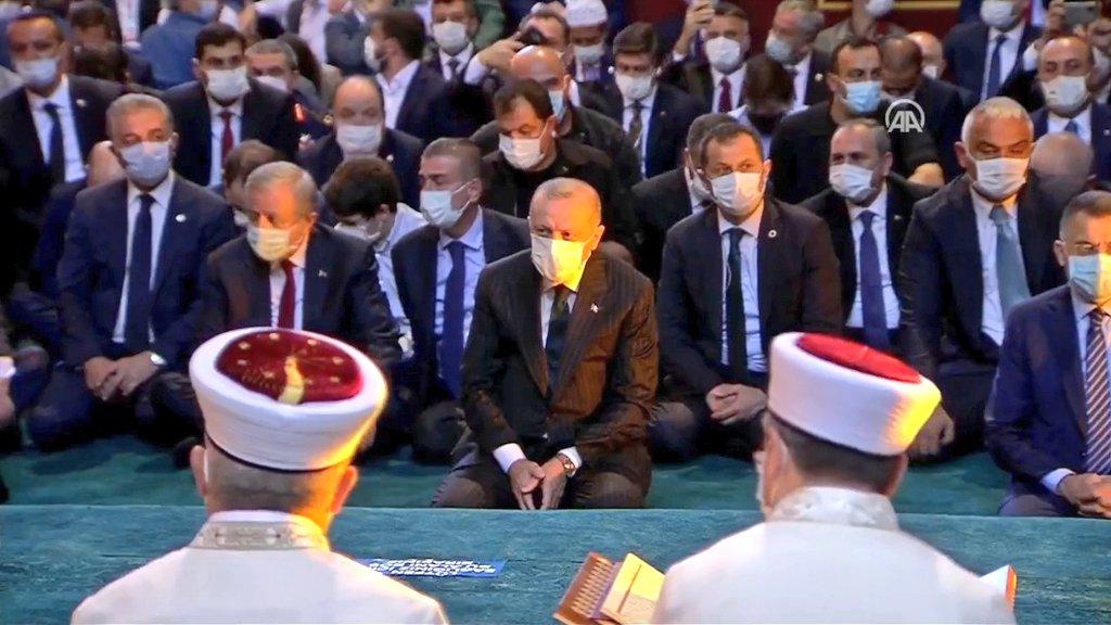 Cumhurbaşkanı Erdoğan Ayasofya'da