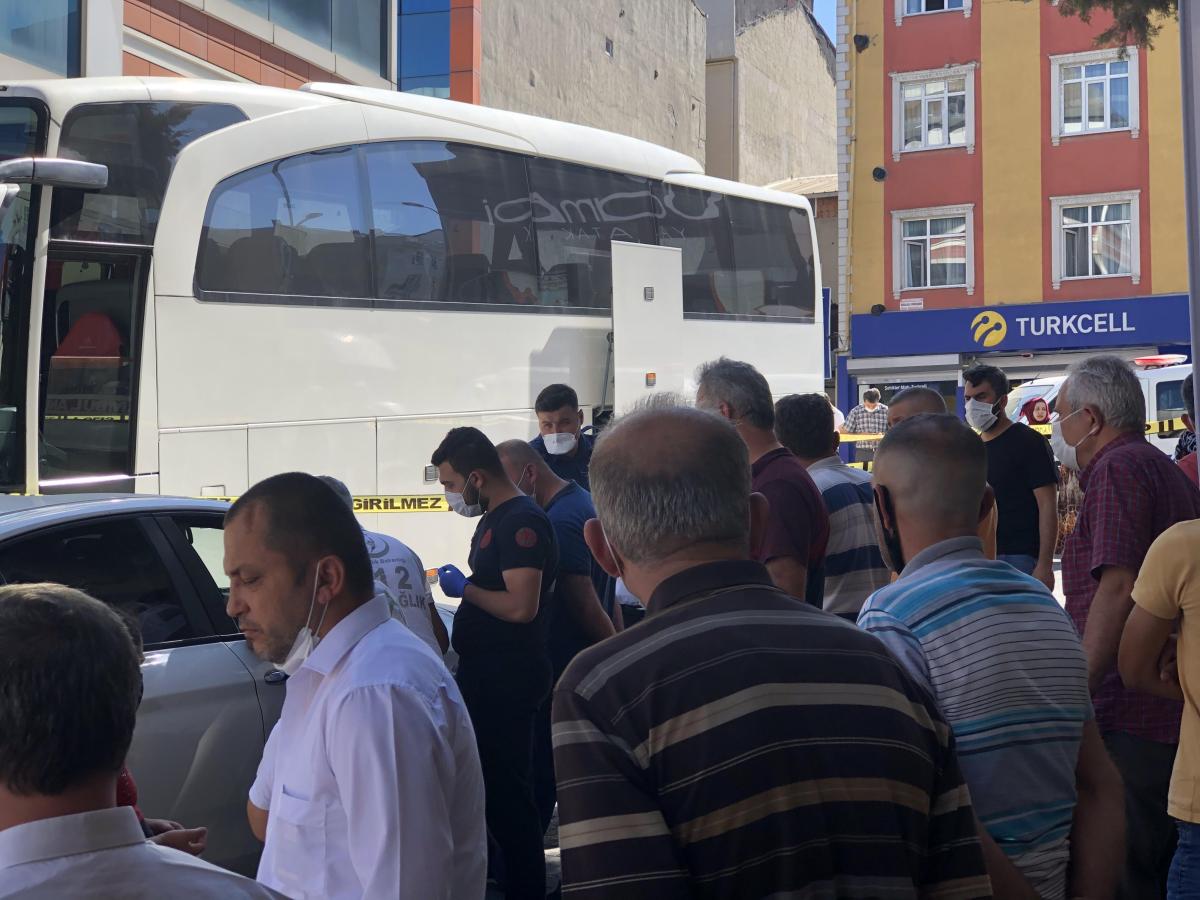 Esenyurt'ta otobüs şoförü şüpheli şekilde ölü bulundu