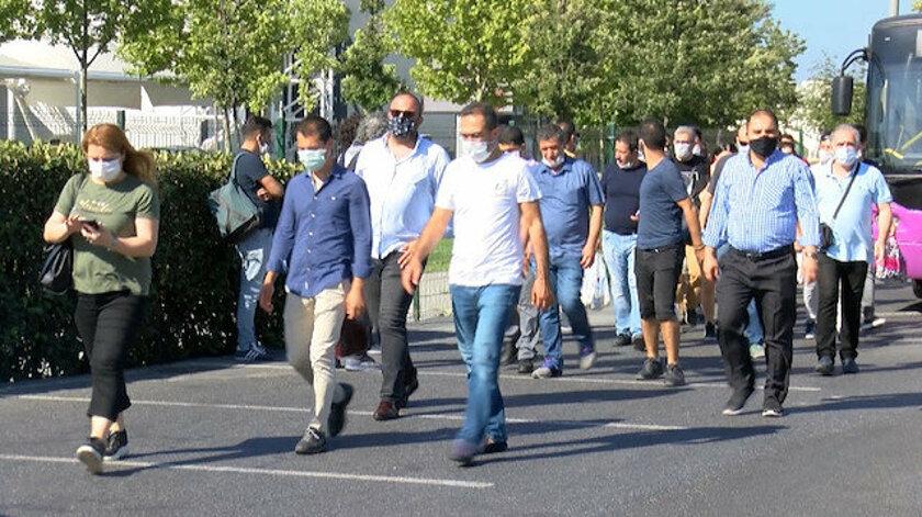 Ayasofya Camii doldu, vatandaşlar Yenikapı'ya gitti