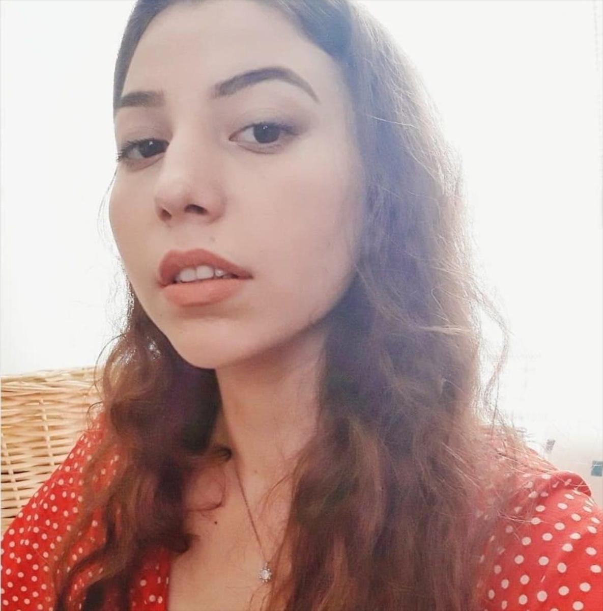 Sakarya'da yeni evli çifte araç çarptı, kadın öldü