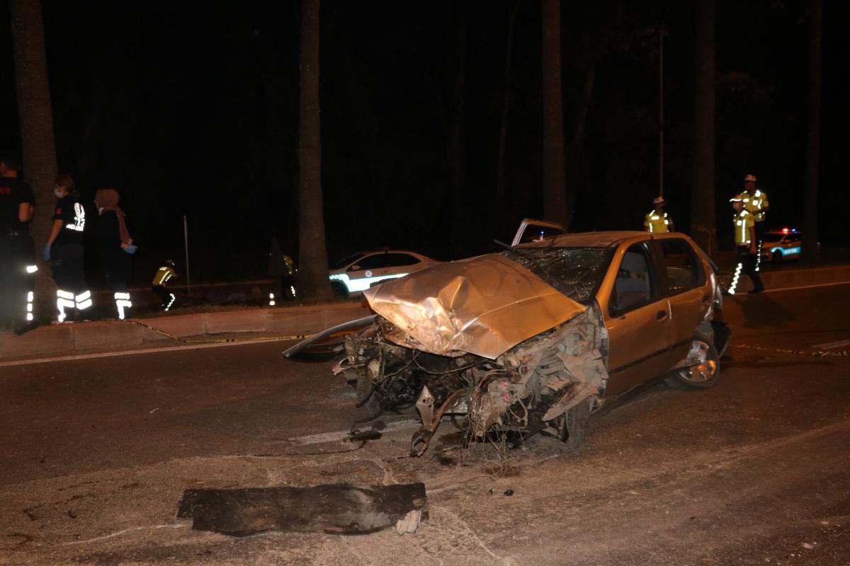 Adana’da makas faciası: 2 ölü 3 yaralı