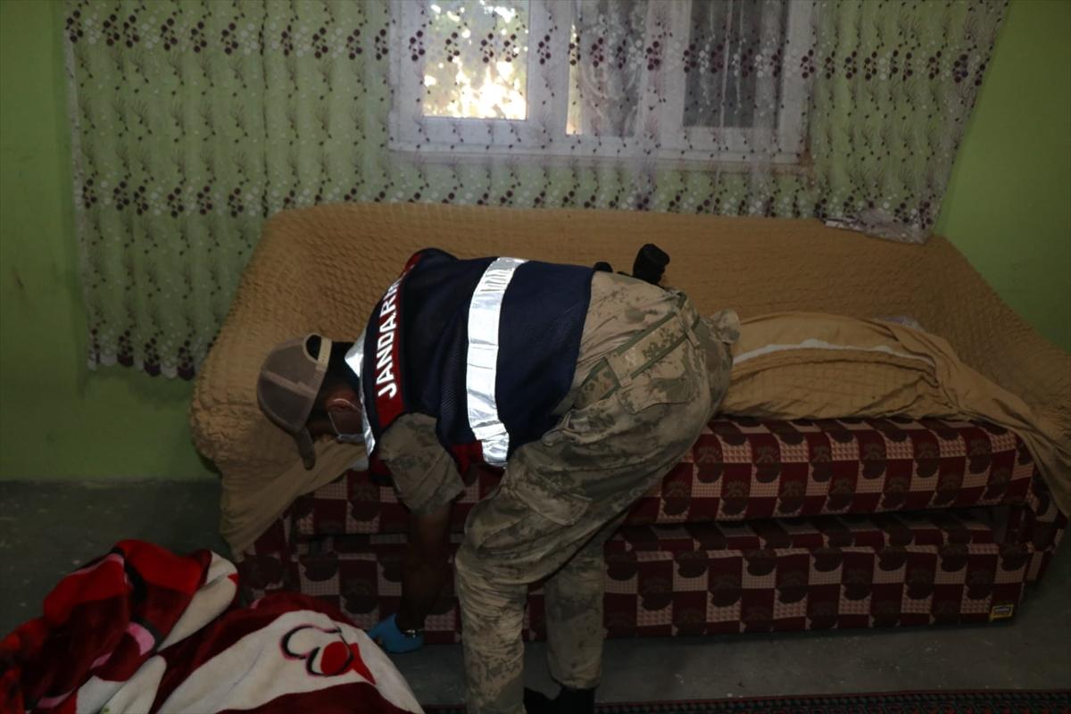 Diyarbakır'da dolandırıcılık yapan iki kişi tutuklandı