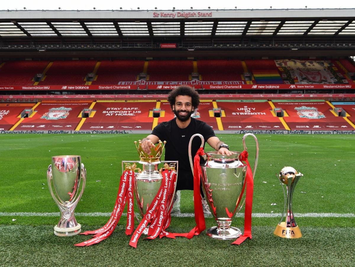 Salah, ailesiyle Anfield Stadyumu'nda