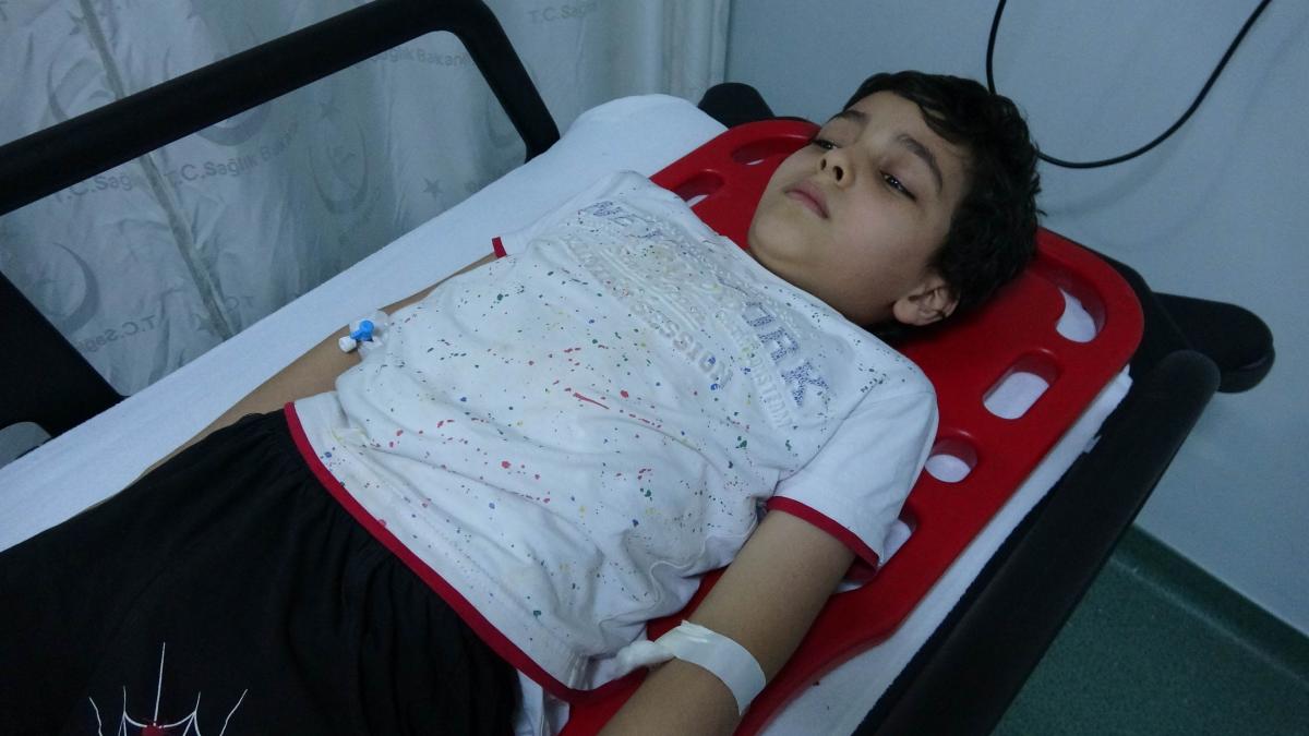 Samsun'da balkondan düşen çocuk ölümden döndü