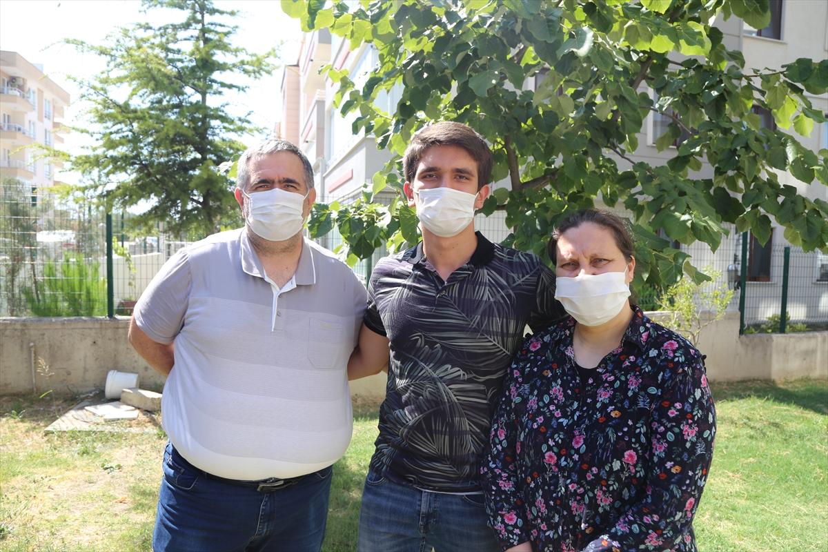 YKS birincileri başarılarının sırrını açıkladı