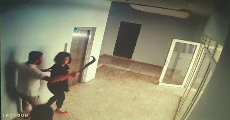 Antalya’da 4 yıldızlı otele taş ve tahra ile saldırdılar