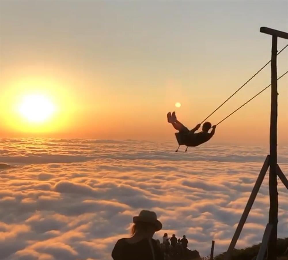 Rize'de Huser Yaylası'nın eşsiz güzelliği