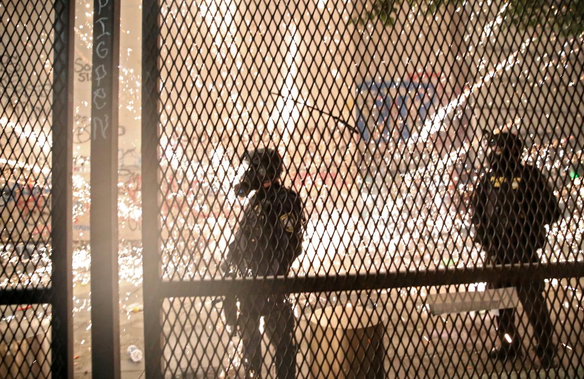 Amerika'da protestoculara 10 yıl hapis tehdidi