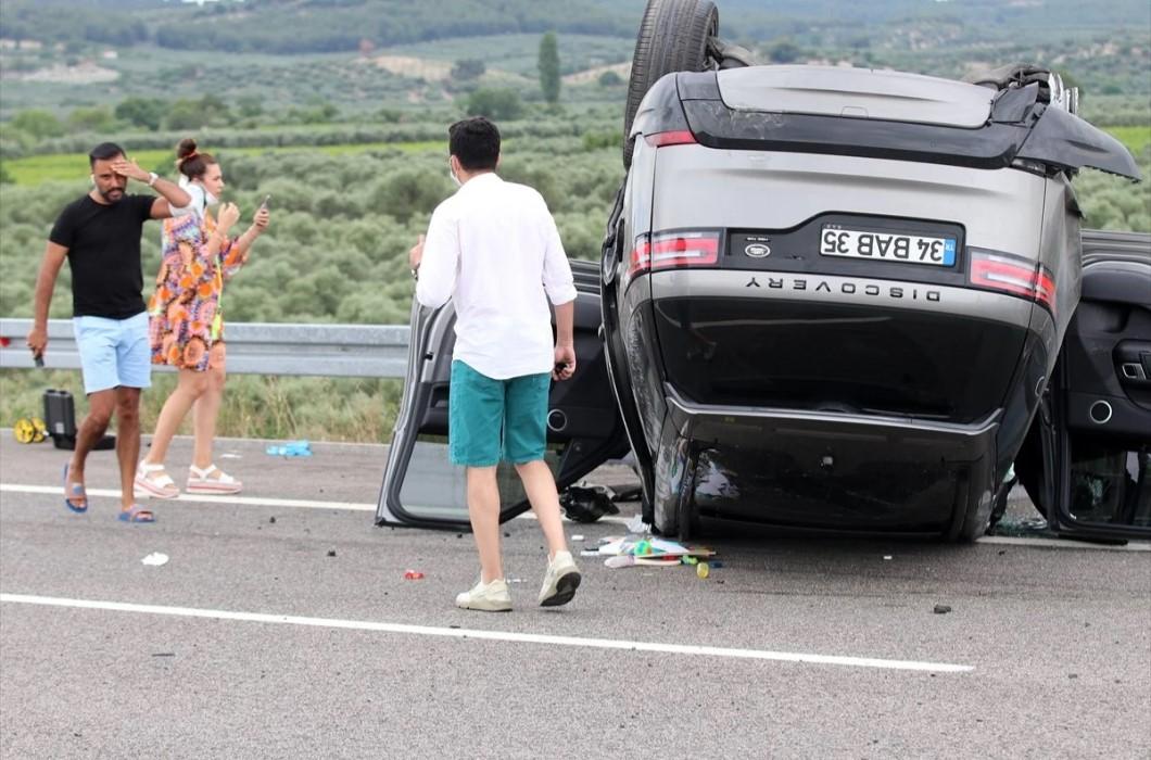Alişan tüm ailesine aynı arabayı aldı
