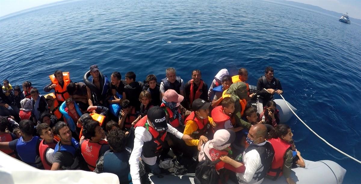 Yunan, 60 sığınmacıyı Türk kara sularına geri itti