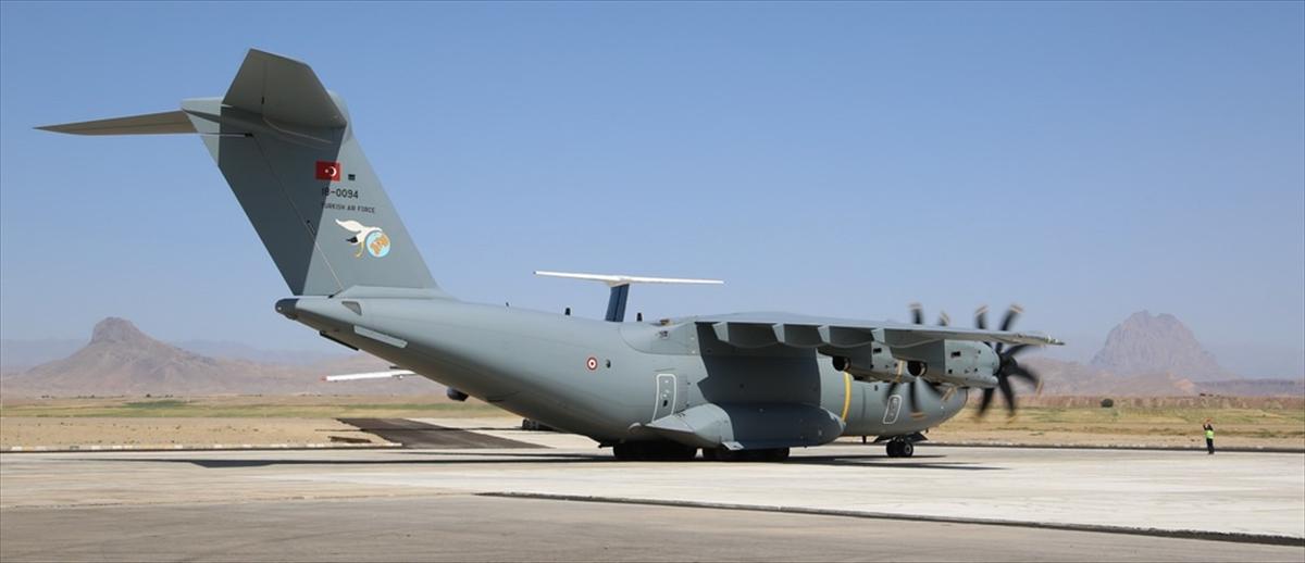 Türk savaş helikopterleri Nahçıvan'da