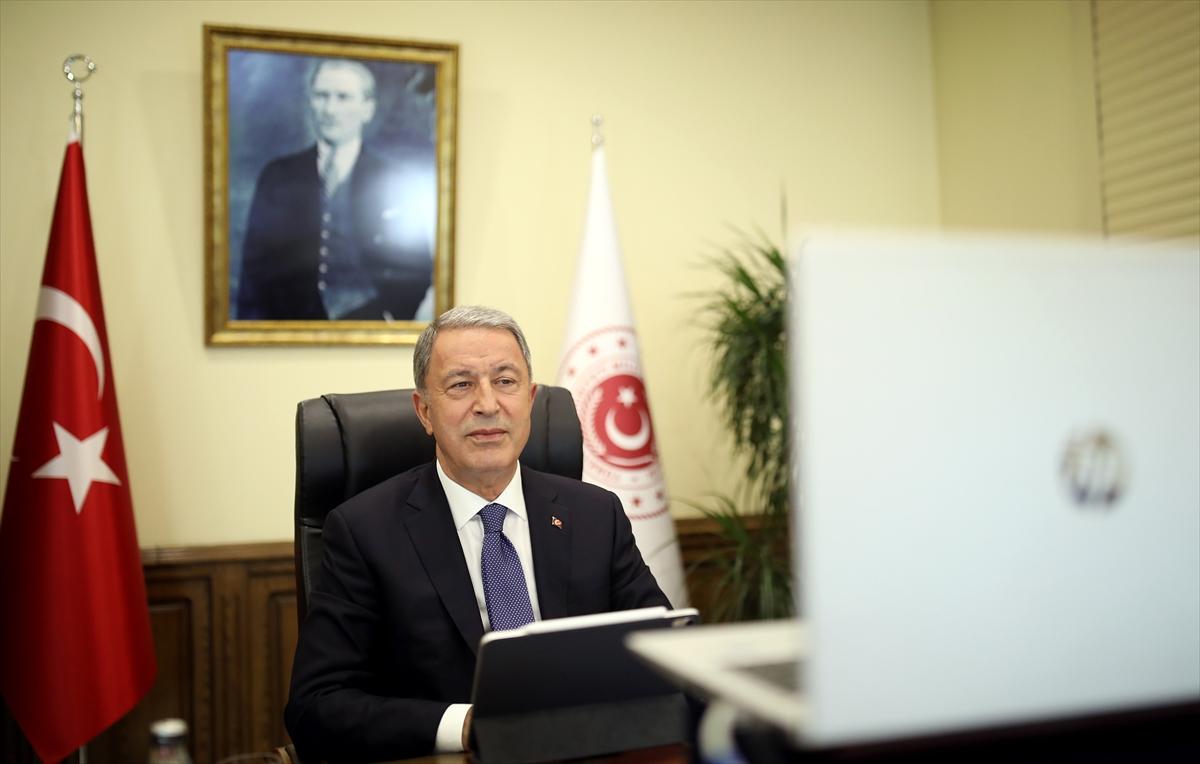 Hulusi Akar: Türkiye, NATO'nun güvenliğinin merkezidir